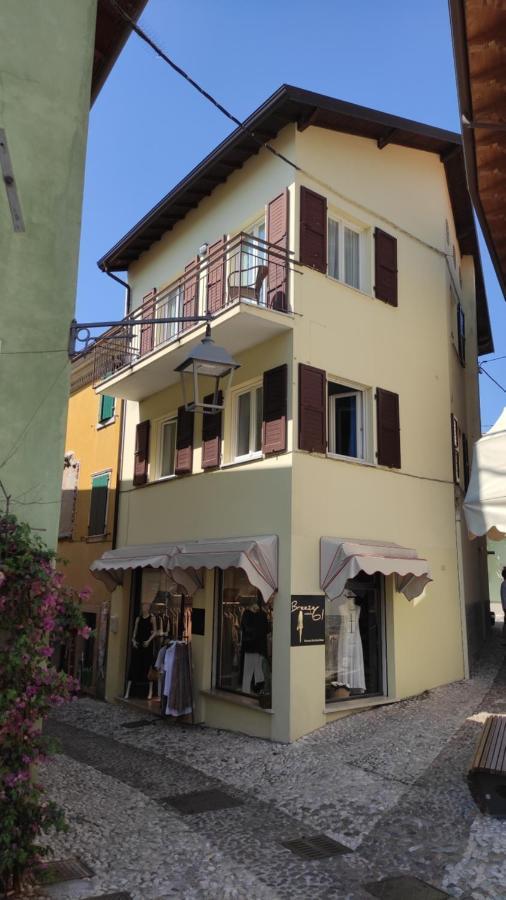 Appartamenti Villa Padania Мальчезине Экстерьер фото